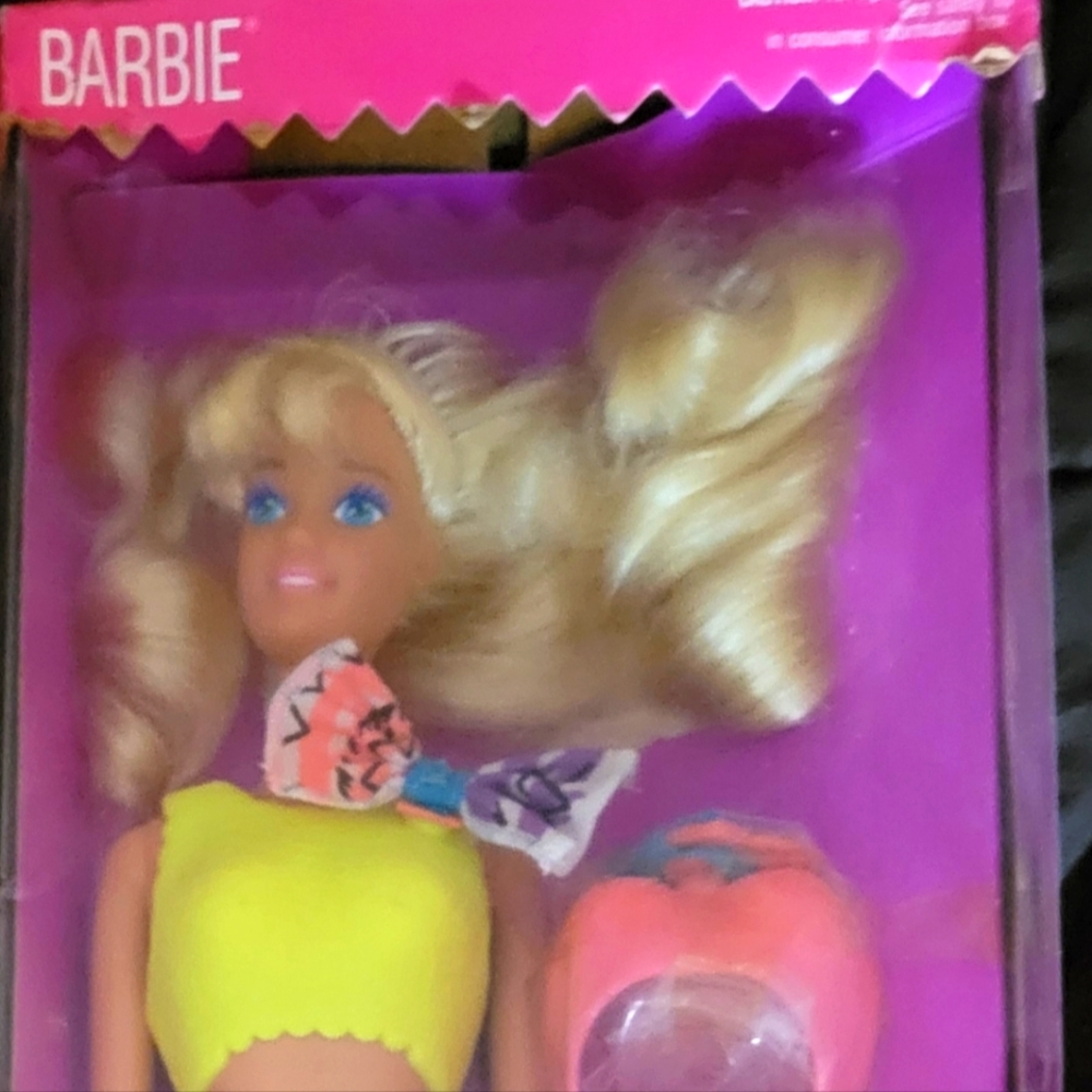 Mattel Snap N Play Barbie Blonde 1992 MIB